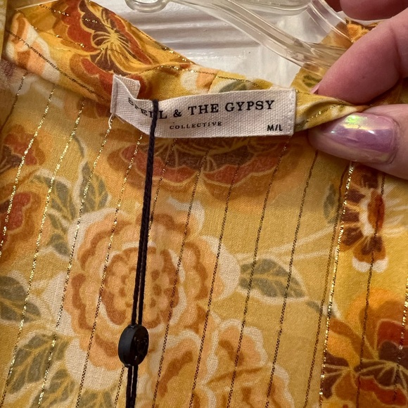 ** DO NOT BUY!!! THIS IS RESERVED**. BNWT Spell Mystic Robe M/L - Picture 6 of 14